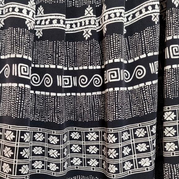 Vintage Alfred Dunner Black & White Print Midi Skirt - Picture 5 of 7